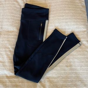 Athleta Women’s M Navy and Reflective Grey Fleece-Lined Leggings Like New